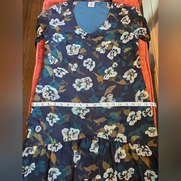 Cabi Pirouette Floral V-Neck Shift Dress Long-Sleeve Ruffle Hem Blue Multi Sz XS - Picture 9 of 14